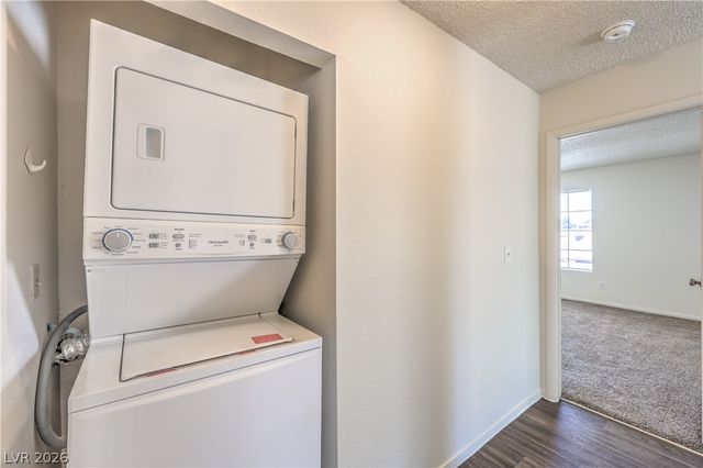 4824 Nara Vista Way 201, Las Vegas, NV 89103