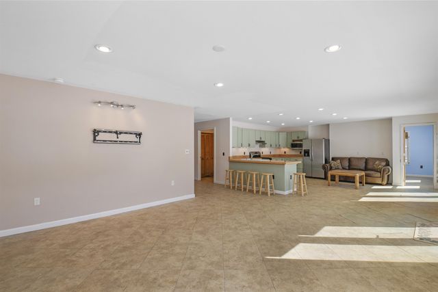 175 Main Street, Grafton, NH 03240