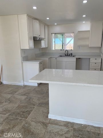 12200 Kostopolous Avenue, Boron, CA 93516