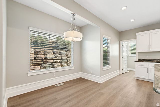 7462 S SUNSET MAPLE DR, West Jordan, UT 84081