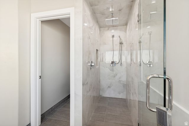 7462 S SUNSET MAPLE DR, West Jordan, UT 84081