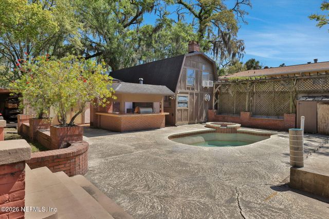 2160 OAK Street, Jacksonville, FL 32204