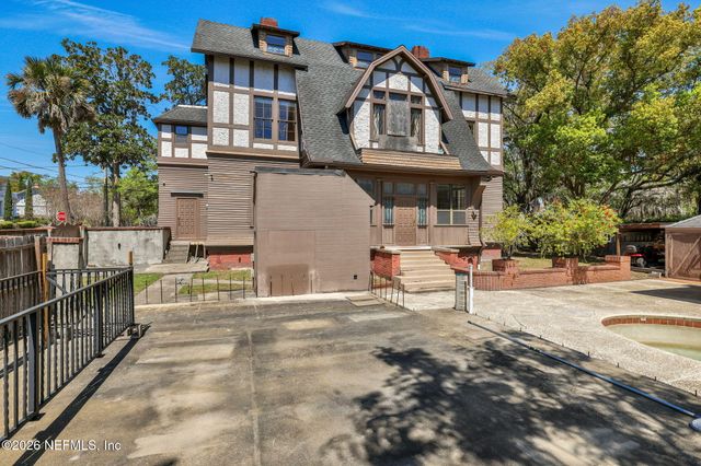 2160 OAK Street, Jacksonville, FL 32204