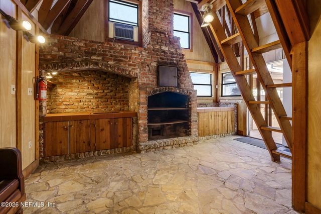 2160 OAK Street, Jacksonville, FL 32204