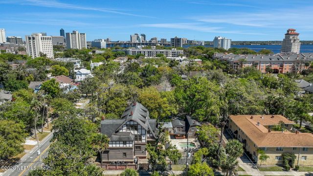 2160 OAK Street, Jacksonville, FL 32204