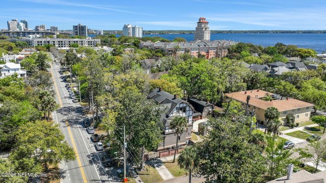 2160 OAK Street, Jacksonville, FL 32204