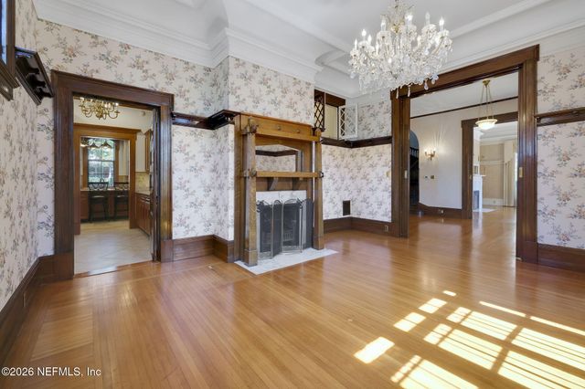 2160 OAK Street, Jacksonville, FL 32204