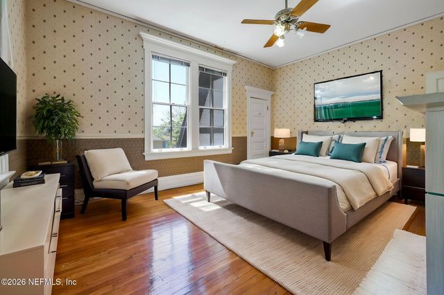 2160 OAK Street, Jacksonville, FL 32204