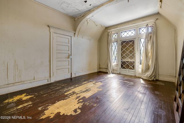 2160 OAK Street, Jacksonville, FL 32204