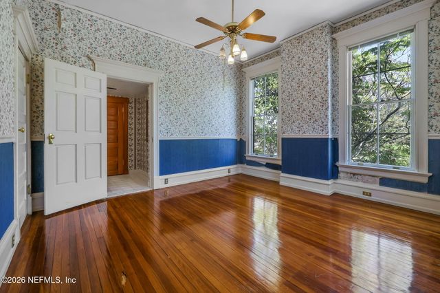 2160 OAK Street, Jacksonville, FL 32204