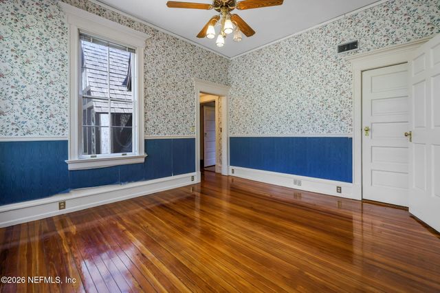 2160 OAK Street, Jacksonville, FL 32204