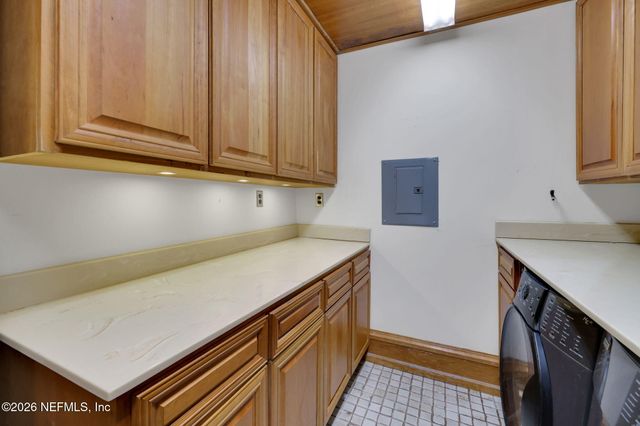 2160 OAK Street, Jacksonville, FL 32204