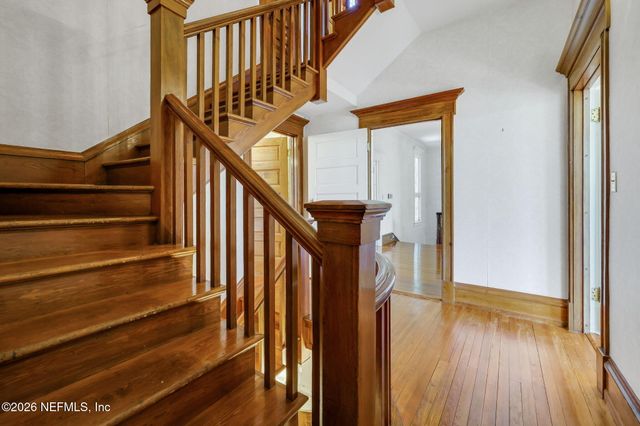 2160 OAK Street, Jacksonville, FL 32204