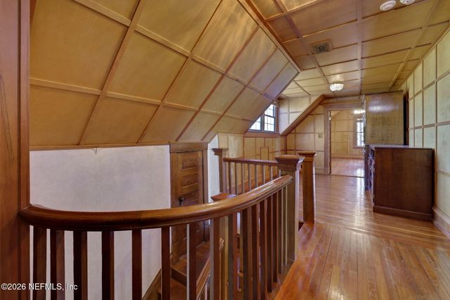 2160 OAK Street, Jacksonville, FL 32204