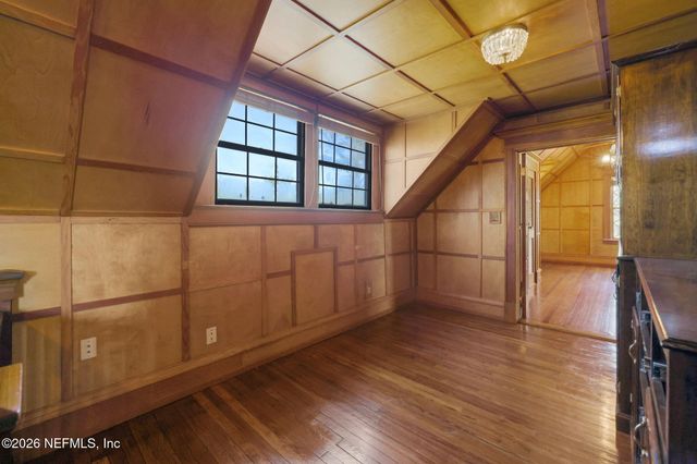 2160 OAK Street, Jacksonville, FL 32204