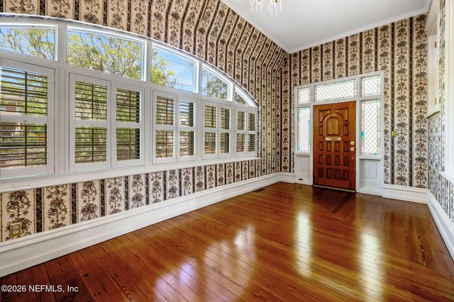 2160 OAK Street, Jacksonville, FL 32204