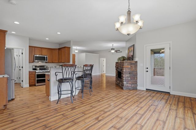 15081 OLD NO 7, Harrisburg, MO 65256