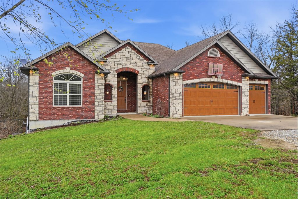 15081 OLD NO 7, Harrisburg, MO 65256