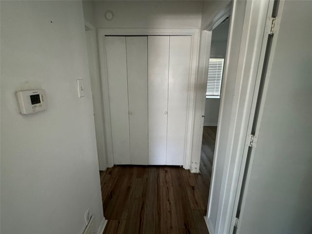 130 Seaside Drive, Gun Barrel City, TX 75156