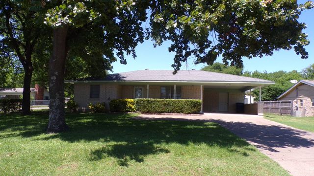 130 Seaside Drive, Gun Barrel City, TX 75156