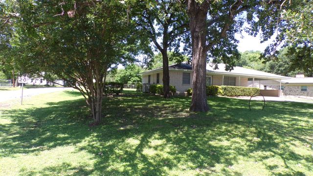 130 Seaside Drive, Gun Barrel City, TX 75156