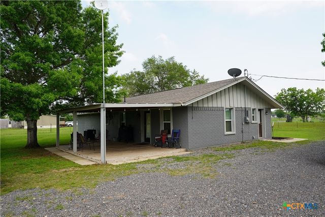 3363 Fm 713, Lockhart, TX 78644