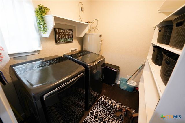 3363 Fm 713, Lockhart, TX 78644