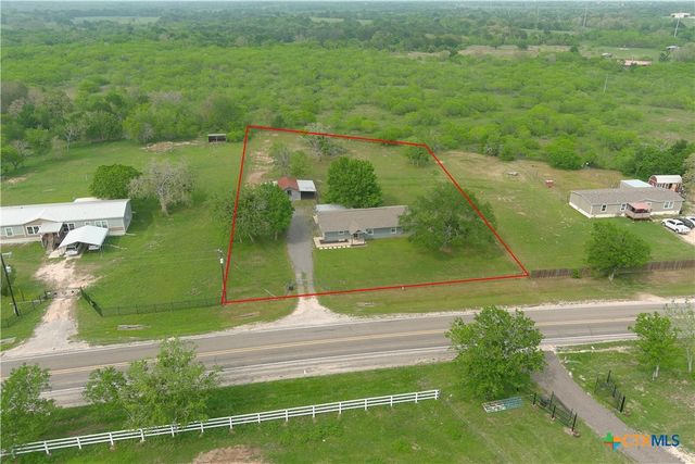 3363 Fm 713, Lockhart, TX 78644