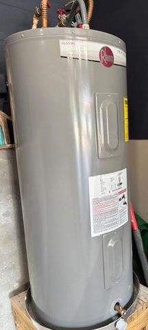 318 Ridgewood Road, Goodrich, TX 77335