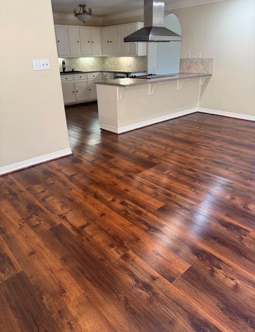 318 Ridgewood Road, Goodrich, TX 77335