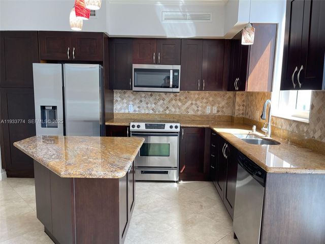 1755 E Hallandale Beach Blvd. Mez 6E, Hallandale Beach, FL 33009