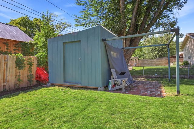 284 S 250 W, Kaysville, UT 84037