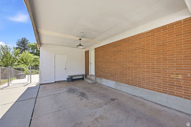 284 S 250 W, Kaysville, UT 84037