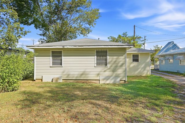 207 E Fm 120, Pottsboro, TX 75076