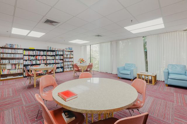 109 Lake Emerald Drive, Oakland Park, FL 33309