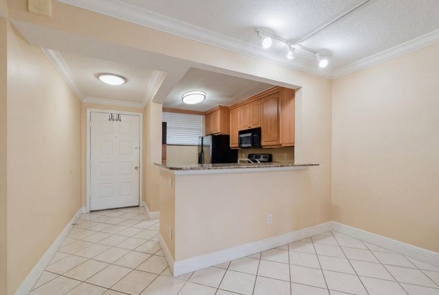 109 Lake Emerald Drive, Oakland Park, FL 33309