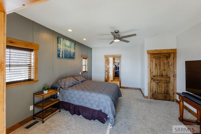 3979 Hangman's Loop, Menan, ID 83434