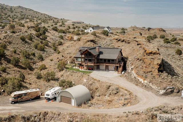 3979 Hangman's Loop, Menan, ID 83434