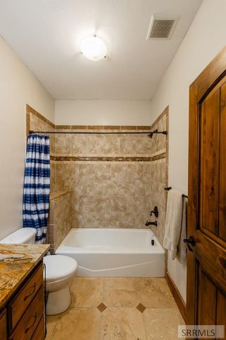 3979 Hangman's Loop, Menan, ID 83434