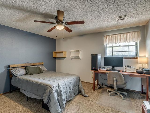 8125 Willow Creek Boulevard, Oklahoma City, OK 73162