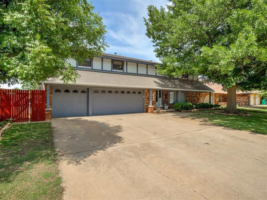 8125 Willow Creek Boulevard, Oklahoma City, OK 73162