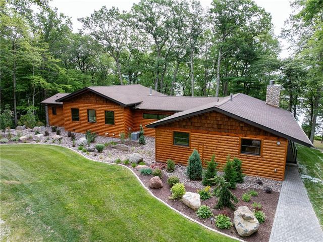 15648W Victory Heights Circle, Stone Lake, WI 54876