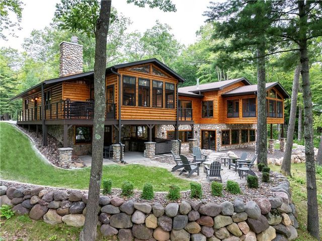 15648W Victory Heights Circle, Stone Lake, WI 54876