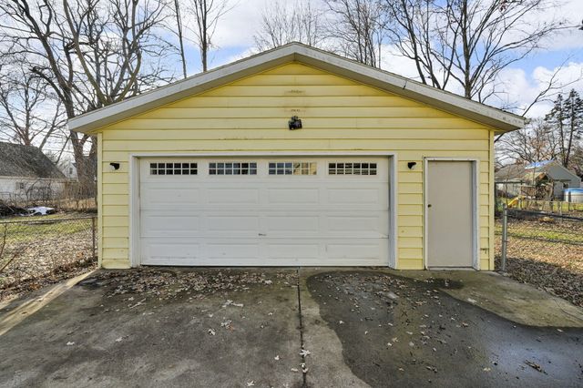 910 Miller Road, Kalamazoo City, MI 49001