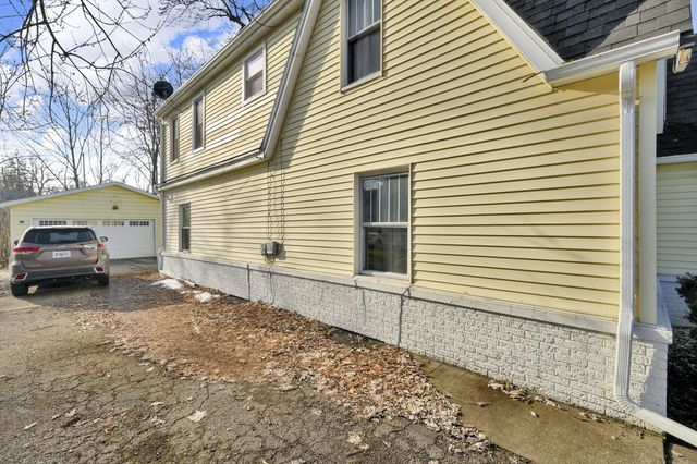 910 Miller Road, Kalamazoo City, MI 49001