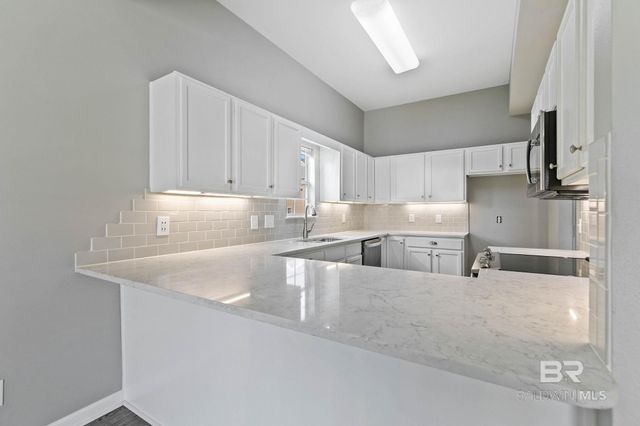 4 Yacht Club Drive 3, Daphne, AL 36526