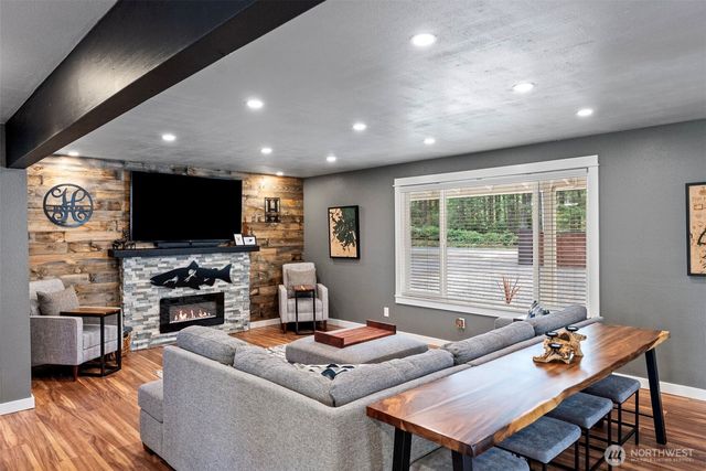 5571 SE Nelson Road, Olalla, WA 98359