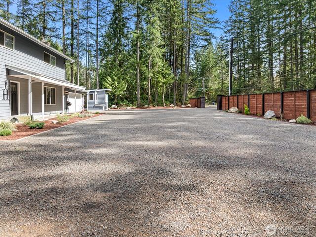 5571 SE Nelson Road, Olalla, WA 98359