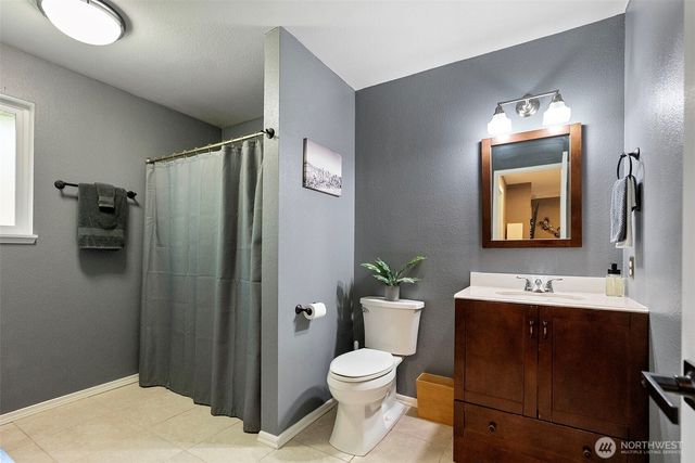 5571 SE Nelson Road, Olalla, WA 98359