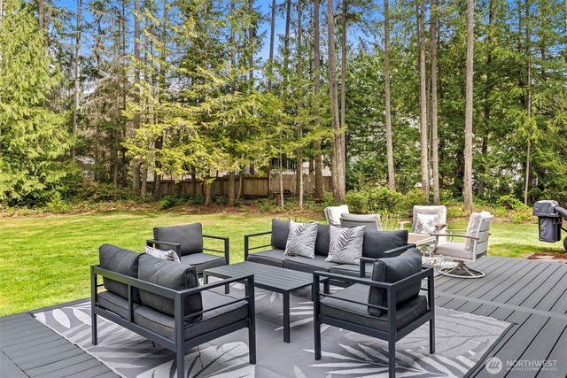 5571 SE Nelson Road, Olalla, WA 98359